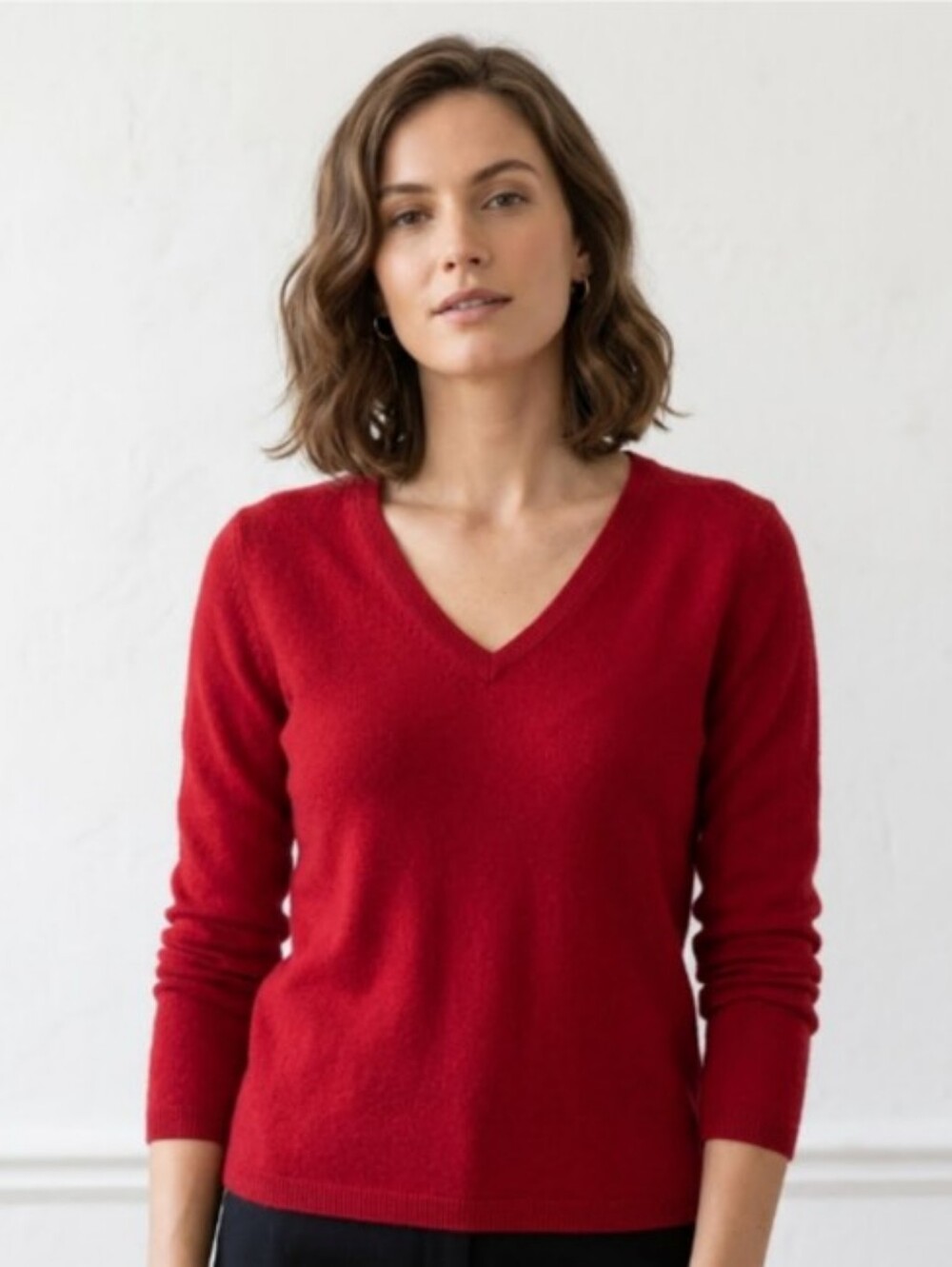 ATM 100% Cashmere Berry Red V-Neck Sweater | XS